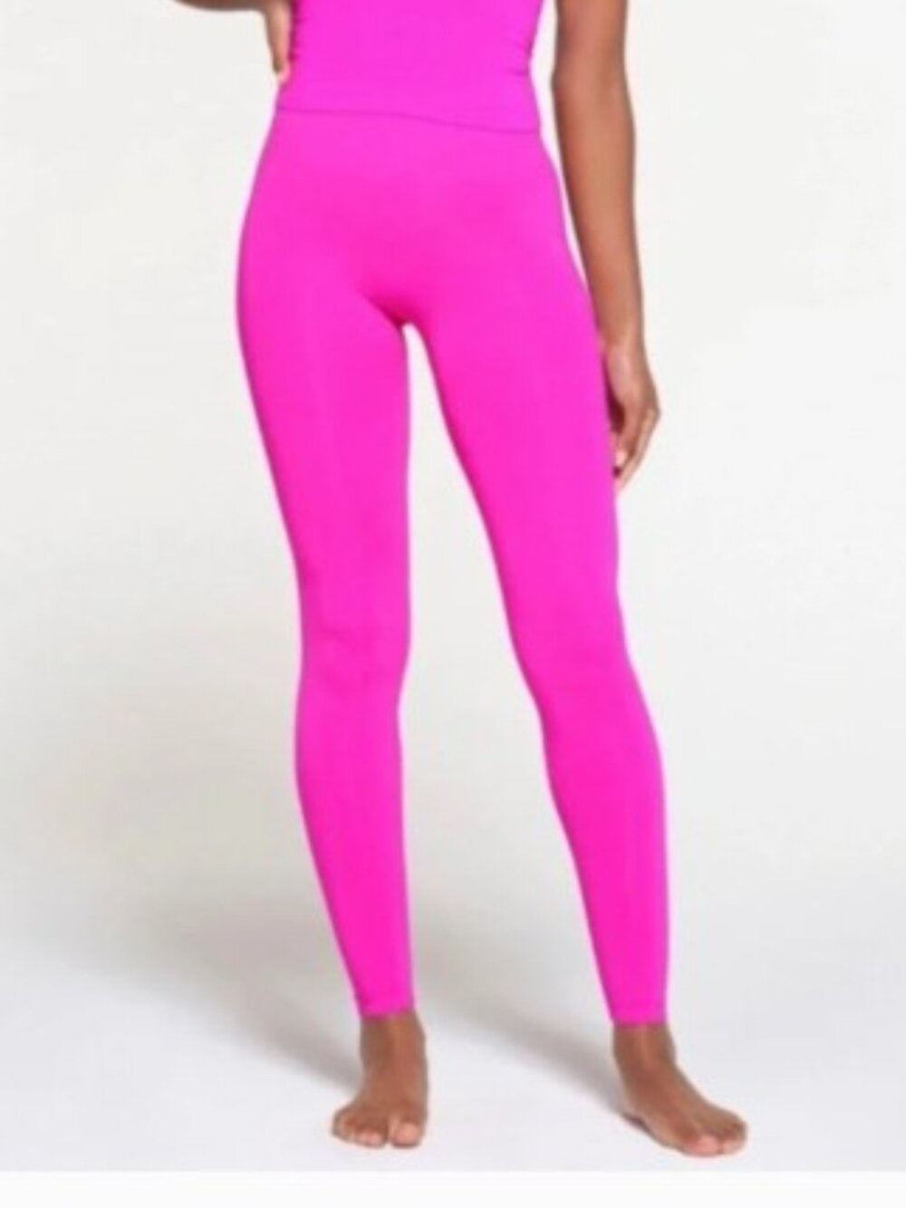 SKIMS Fits Everybody High Waisted Leggings Ultra Pink Small Neon Barbiecore